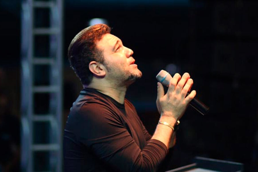 Pastor Marco Feliciano pregando e ensinando Pastor Marco Feliciano pregando e ensinando