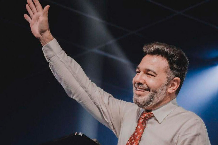Pastor Marco Feliciano pregando e ensinando Pastor Marco Feliciano pregando e ensinando